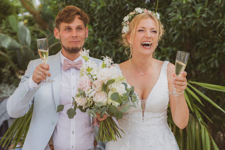 Sekt Empfang bei einer Finca Hochzeit - Fotógrafa Anieska
