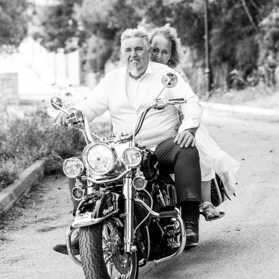 Brautpaar auf dem Motorrad - Fotógrafa Anieska